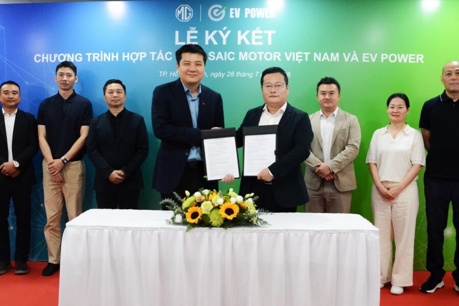 MG Việt Nam và EV Power ký kết hợp tác chiến lược phát triển hạ tầng sạc